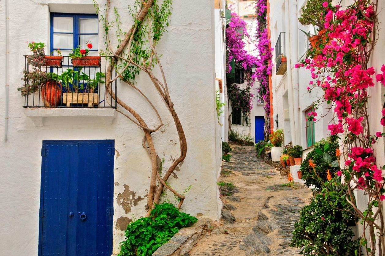 Blau Apartamento Frente A Los Canales Y Las Puestas De Sol De Roses Exterior foto